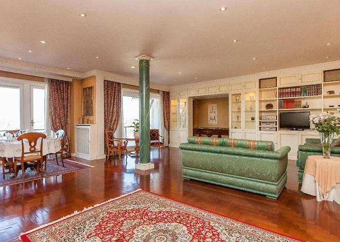 Apartment Aurelia Montana Luxury By In Rom